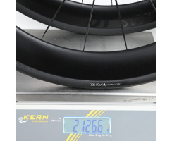 DT SWISS ARC 1100 DICUT disc 55 WTS ROAD Carbon Laufradsatz mit Reifen 12x100 & 12x142