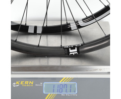 DT Swiss 240 EXP SP Boost 6-Loch + Duke Lucky Jack SLS5 31mm Carbon Laufradsatz 29" 1187g